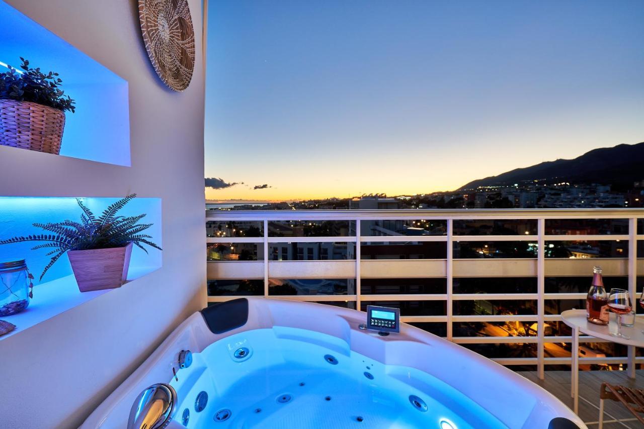 Sunset Beach Charming Apartment With Jacuzzi Torremolinos Extérieur photo